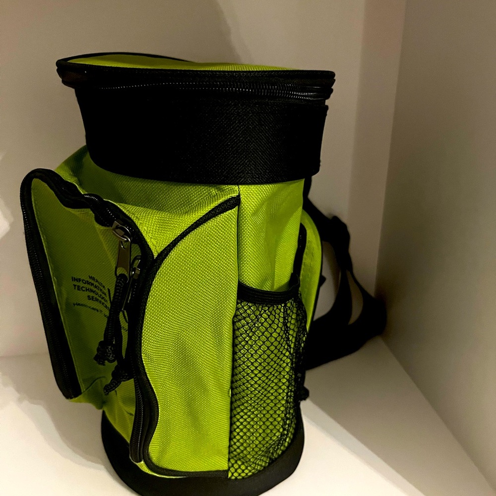 5/$20 🛍 Beverage cooler